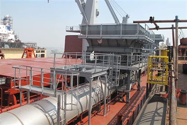 هيكل تفريغ ذاتي من نوع السطح