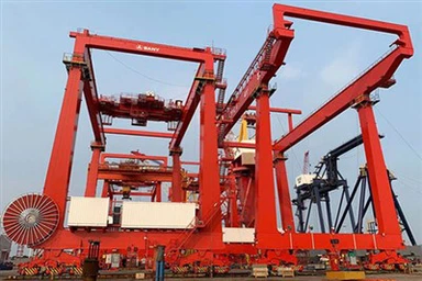 هيكل وأجزاء رافعة النقل من السفينة إلى الشاطئ STS